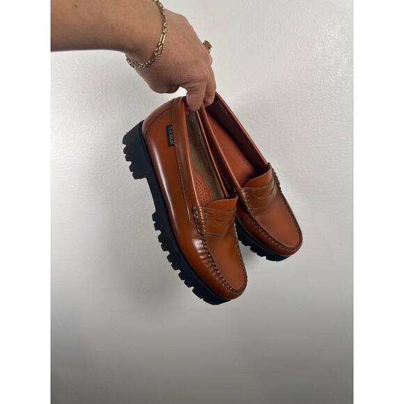 G.H. Bass Shoes - G.H. Bass Weejuns Lug Sole Platform Penny Loafers Tan Leather, Size 6